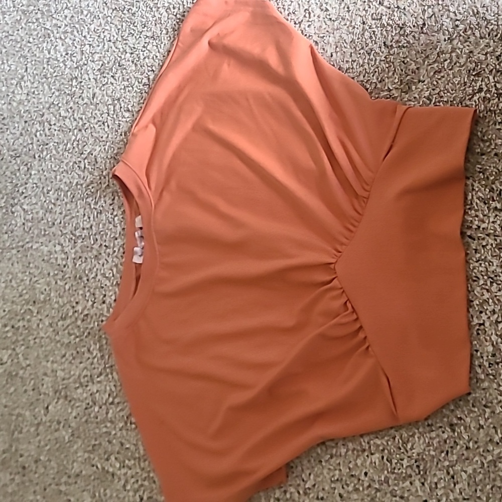 Willow and root orange fashion top